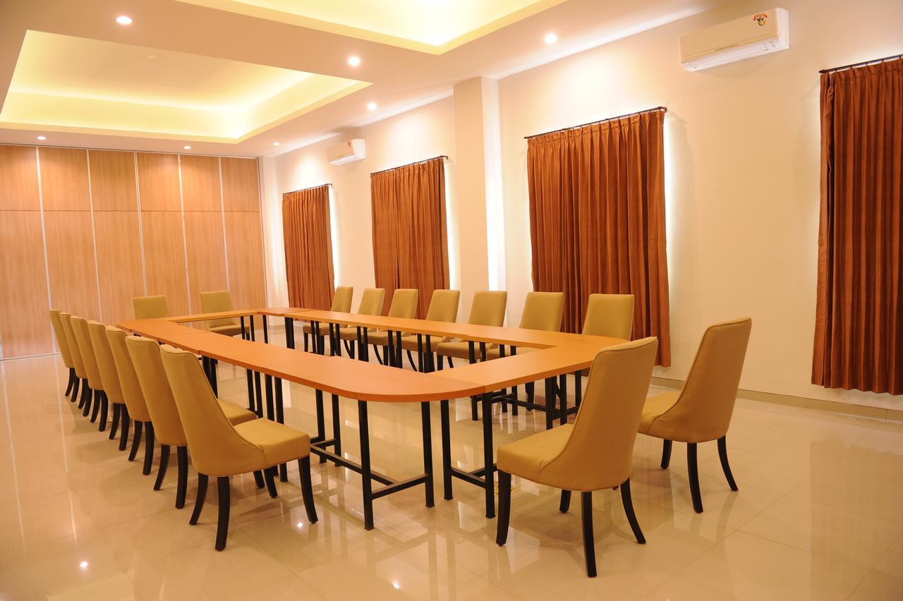 Midtown Xpress Sampit - Kalimantan Tengah Exterior foto